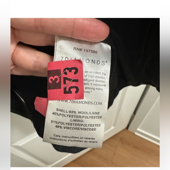 7 Diamonds wool jacket - Picture 8 of 9